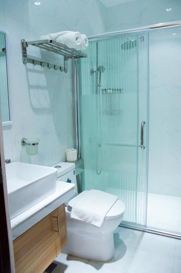 Elti Suites By Bluebookers Angeles Exterior foto